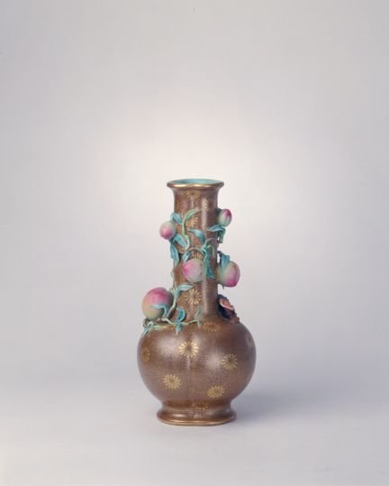 Gold embossed peach vase, The Palace Museum