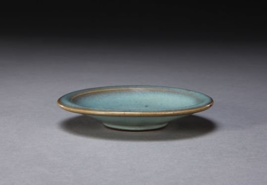 Jun kiln sky blue glaze dish, The Palace Museum