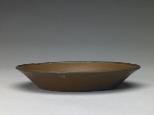 Ding kiln sauce glaze flower mouth plate, The Palace Museum