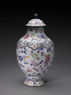 Qianlong style enamel jar with flower lid, The Palace Museum