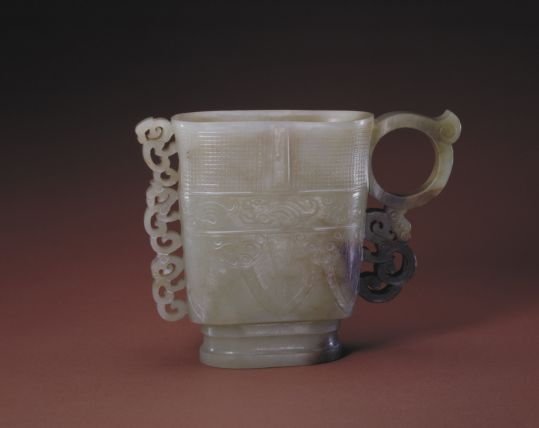Jade antique bronze handle flat cup, The Palace Museum