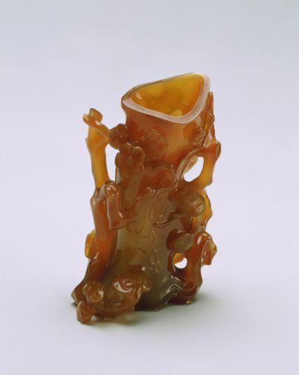 Agate tree stump shaped flower arrangement, The Palace Museum