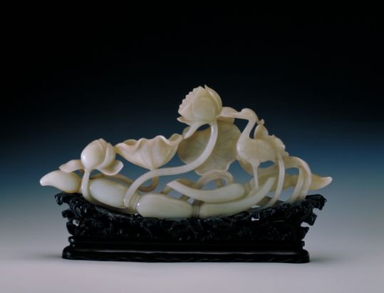 Green jade lotus root egret, The Palace Museum