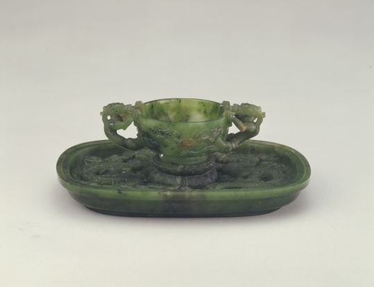 Jasper dragon ear cup with holder, The Palace Museum