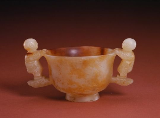 Sapphire double baby ear cup, The Palace Museum