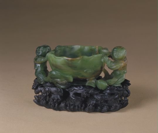 Jasper carved double baby ears lotus leaf cup, The Palace Museum