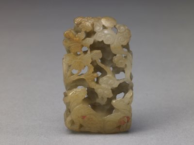White jade carved double rabbit pendant, The Palace Museum