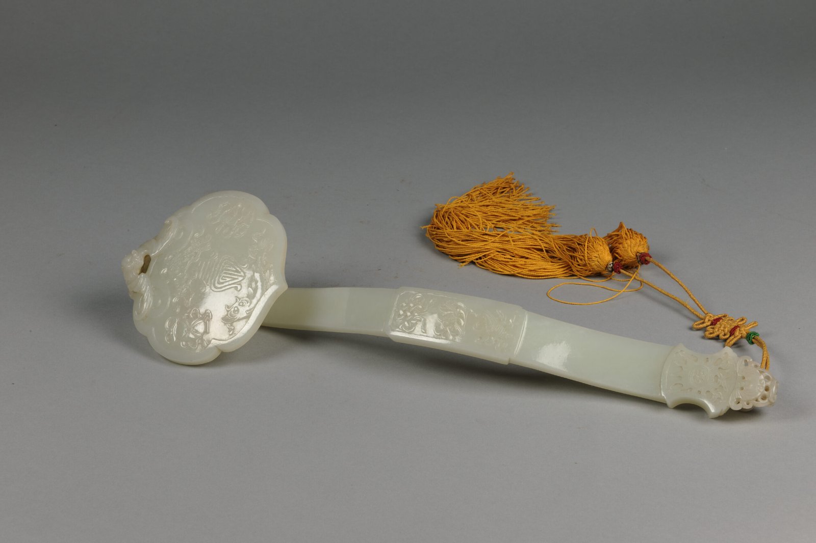 Sapphire Ruyi, The Palace Museum